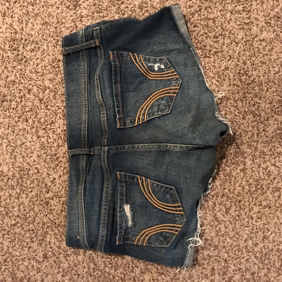 Hollister shorts - Picture 3 of 3